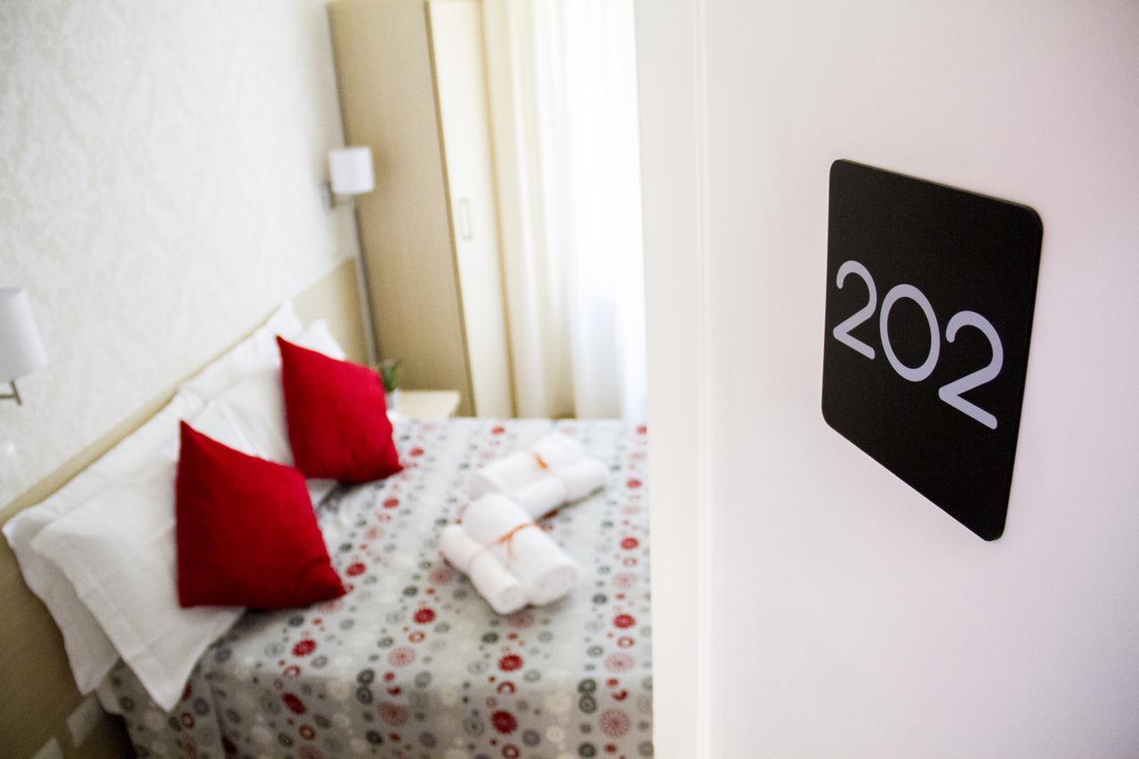 Marta Inn Ρώμη Εξωτερικό φωτογραφία